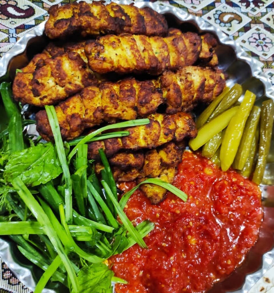 طرز تهیه جوجه کباب کوبیده