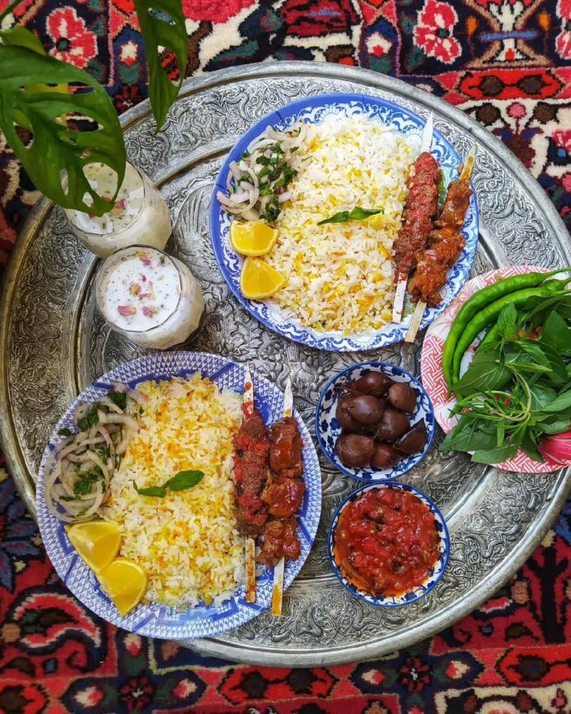 سینی خوشرنگ ایران عزیز